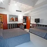 Savoia 4*