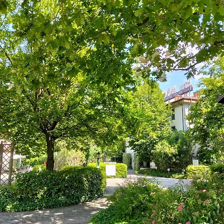 Savoia מלון 4*