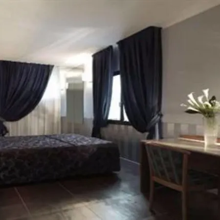 Hotel Savoia Bologne