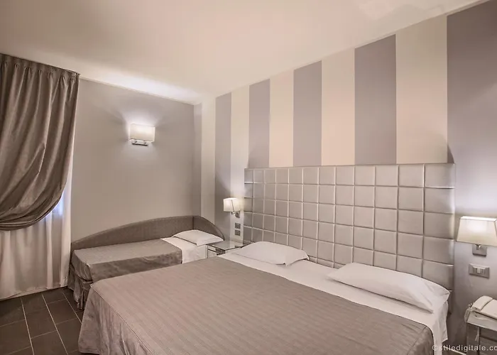 Savoia 4*