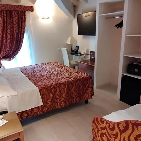 サヴォイア カントリー ハウス 4*