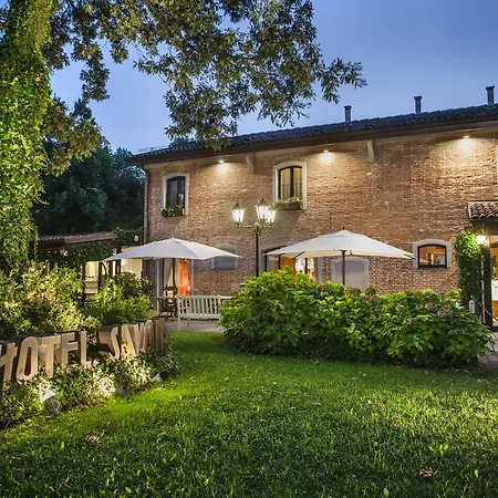 サヴォイア カントリー ハウス 4* ボローニャ