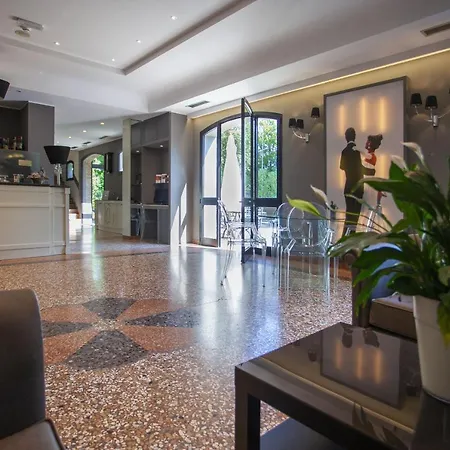 サヴォイア カントリー ハウス