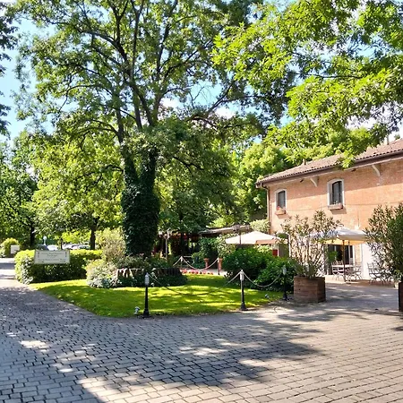 Отель Savoia 4*