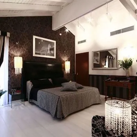 Savoia 4* Bolonia