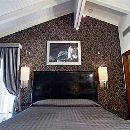 Отель Savoia 4*