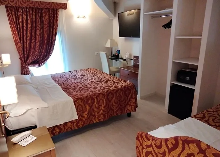 Savoia 4*